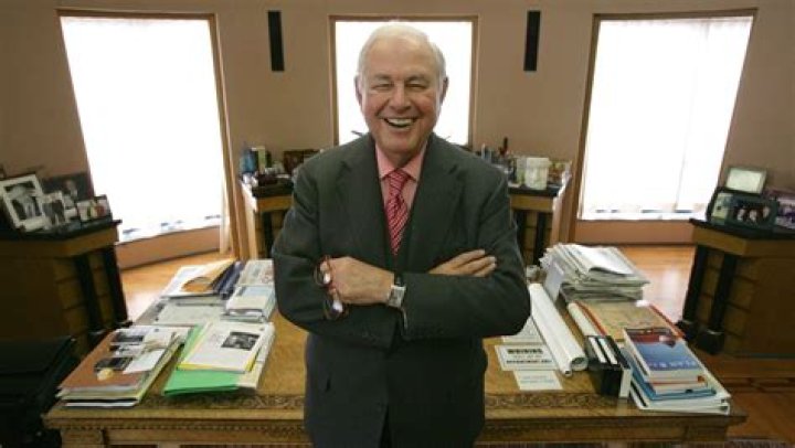 A. Alfred Taubman Biography - Facts, Childhood, Family Life & Achievements