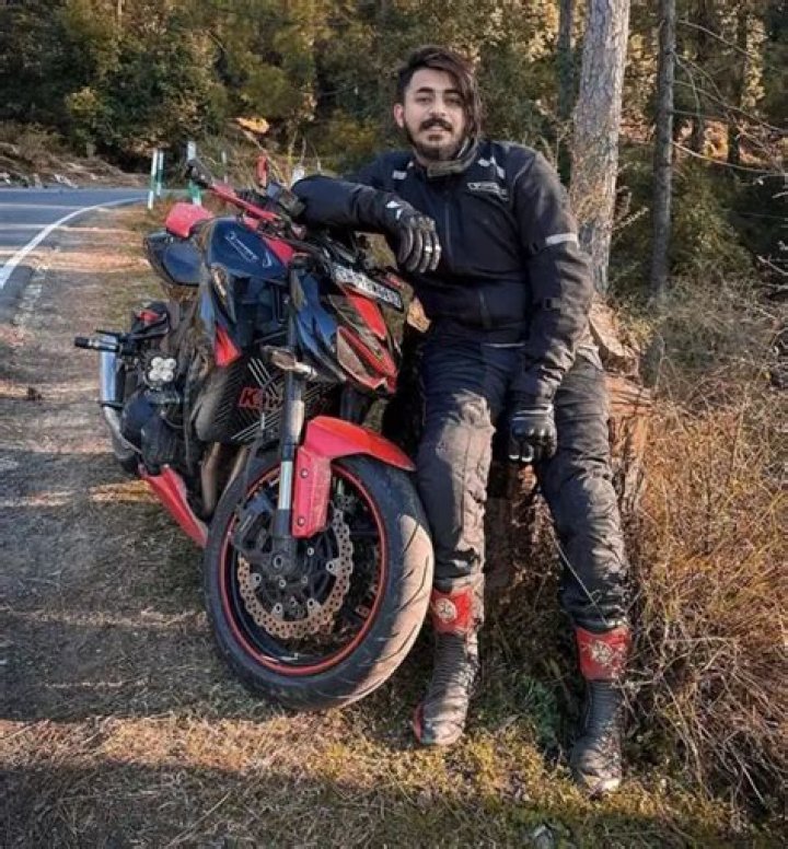 Who is Aamir Majid? Net Worth, Girlfriend, Family, Age & More