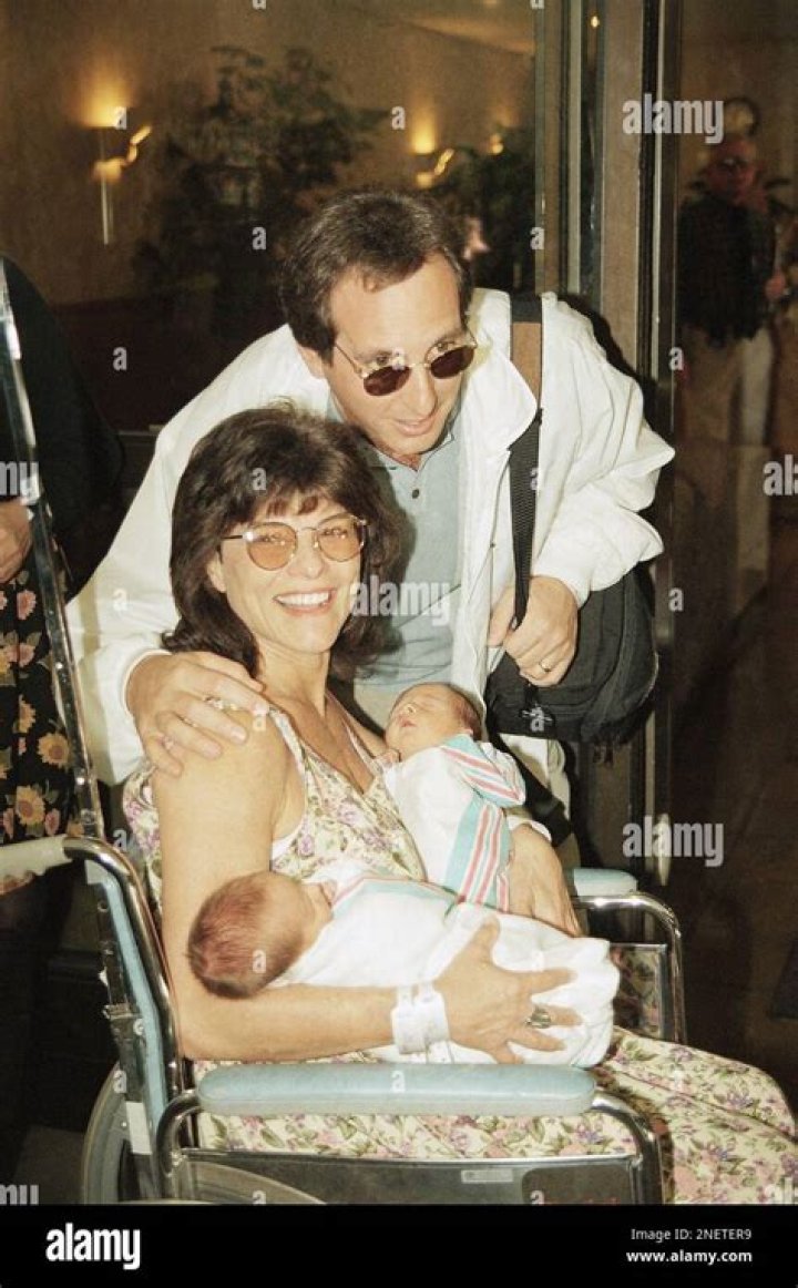 Adrienne Barbeau Husband: Is Adrienne Barbeau married?