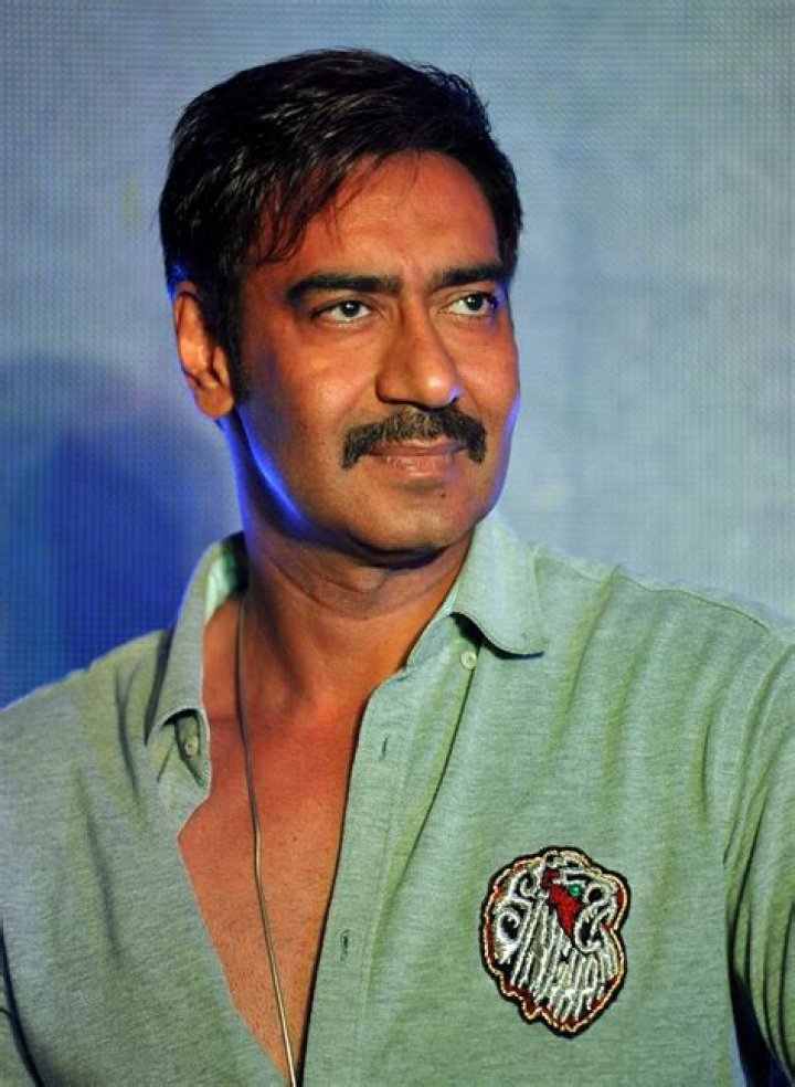 
Ajay Devgan Height, Weight, Net Worth, Age, Birthday, Wikipedia, Who, Nationality, Biography 