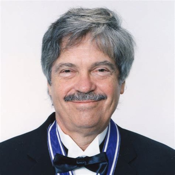 Alan Kay Biography - Childhood, Life Achievements & Timeline