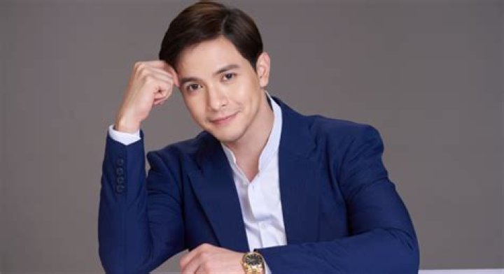 Alden Richards Biography - Facts, Childhood, Family Life & Achievements