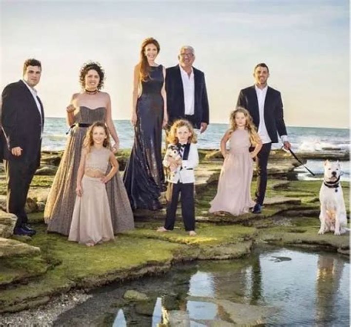 Alex Kompothecras Bio, Wiki, Age, Family, Siblings, Girlfriend, Baby, Fired, Siesta Key and Net Worth