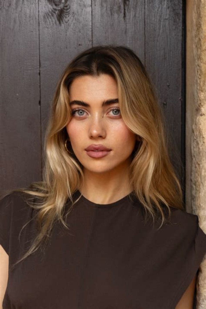 Amelie Zilber [Model] Wiki, Bio, Workout Routine, Height, Weight & More