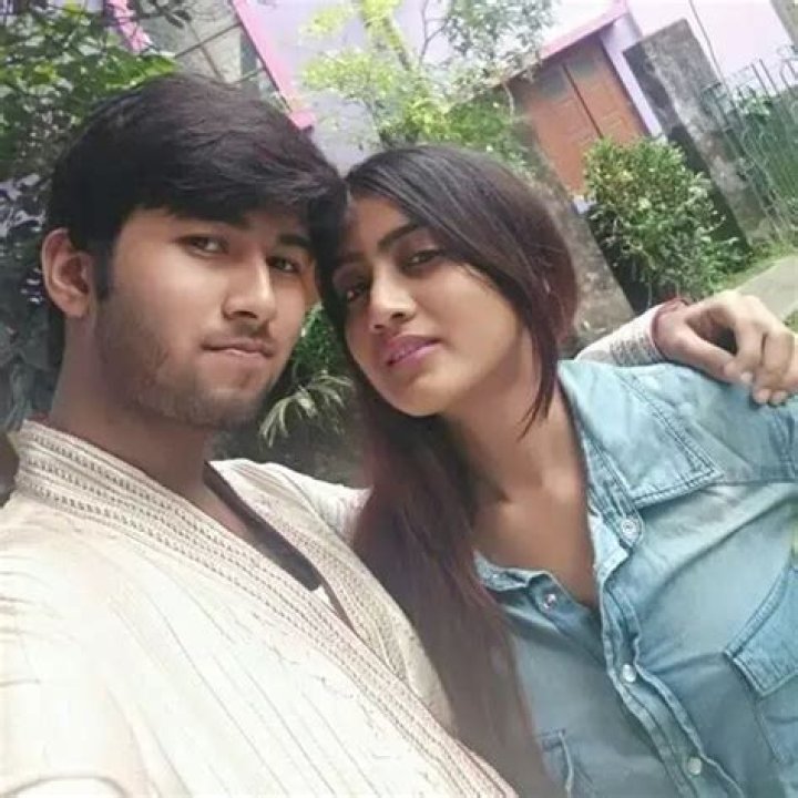 Amika Shail Husband Name, Age, Wiki, Height, Weight & More