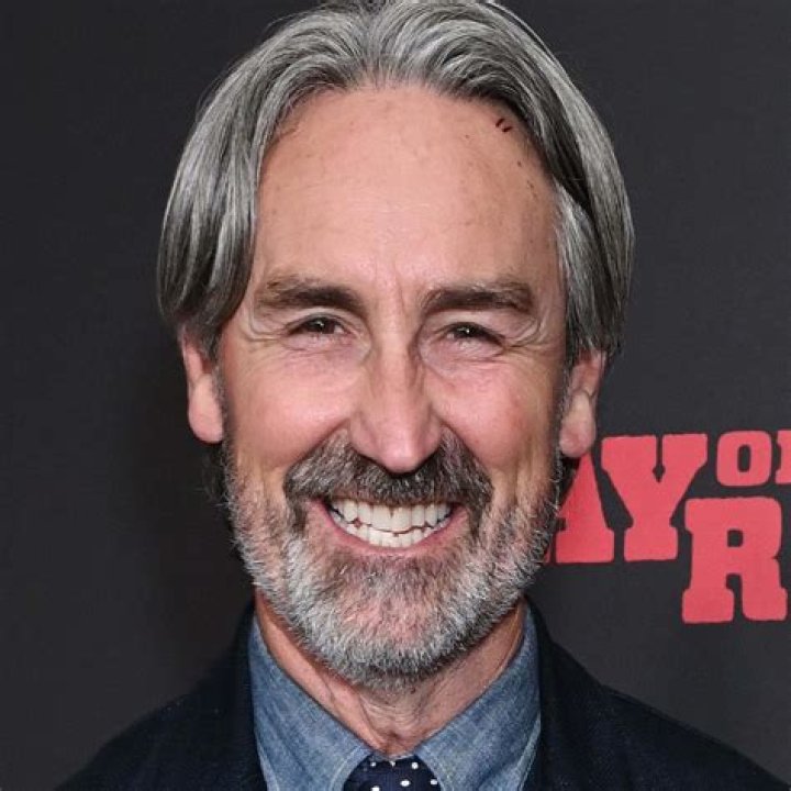 Ann Wolfe Net Worth, Income, Salary, Earnings, Biography