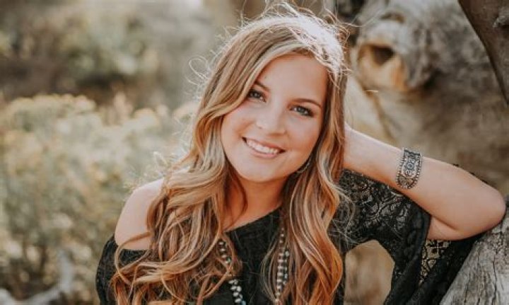 Annalee Belle Biography, Family, Career, Husband, Heritage, Net Worth