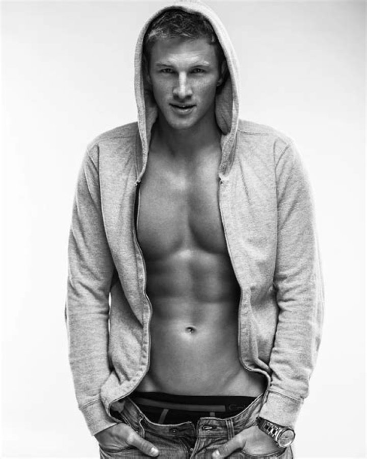 Anthony Konechny Height, Weight, Net Worth, Age, Birthday, Wikipedia, Who, Instagram, Biography