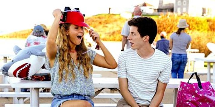 Are Ben Feldman And Andrew Barth Feldman Related?