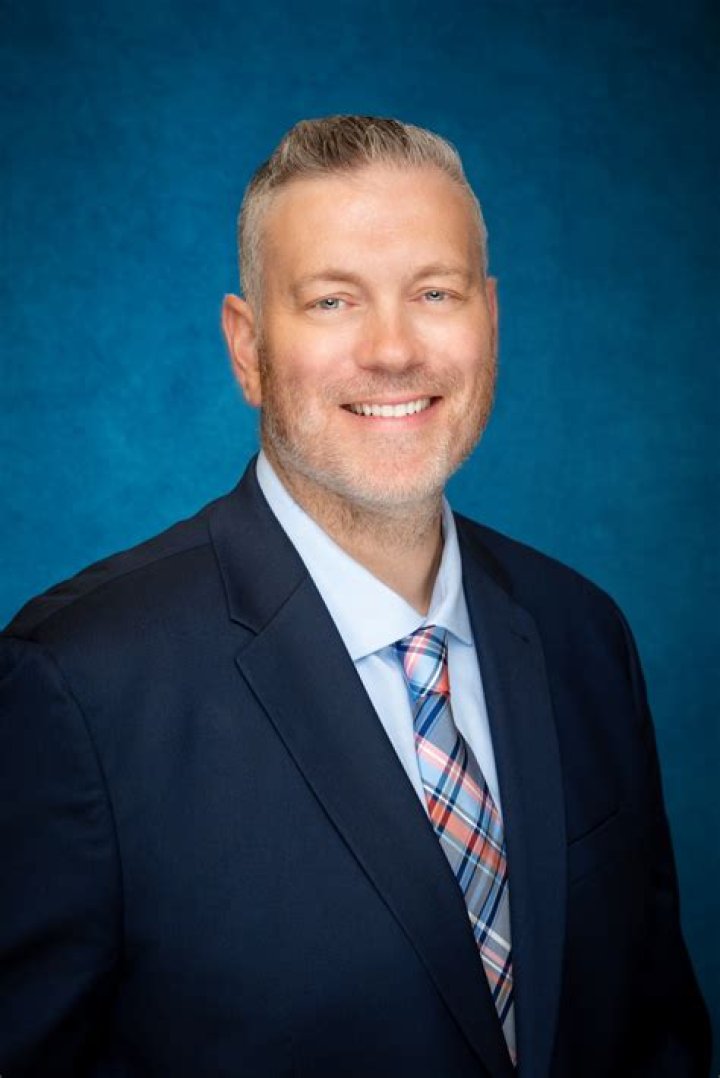 Dr. Austin Finklea, DO – Bluffton, IN