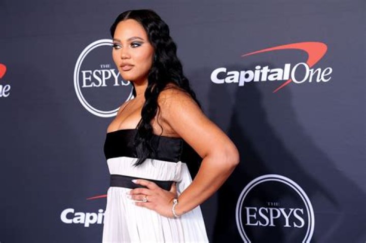 
Ayesha Curry Weight Gain Explained Amid Her Pregnancy Rumors 