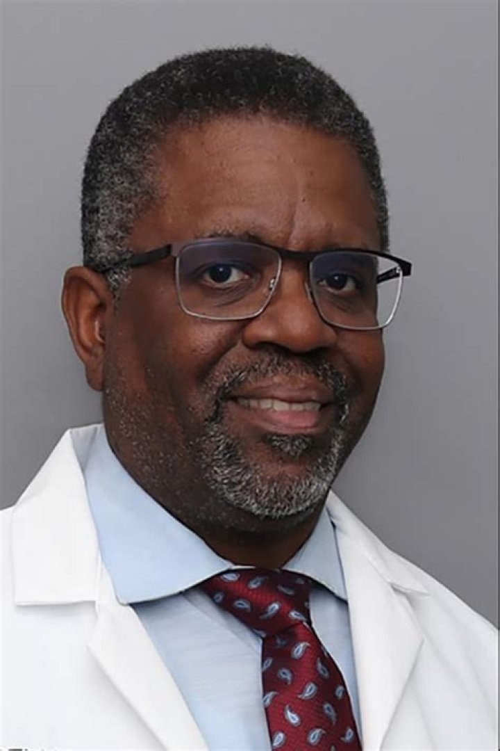 Dr. Babatunde Thomas, MD – Leominster, MA