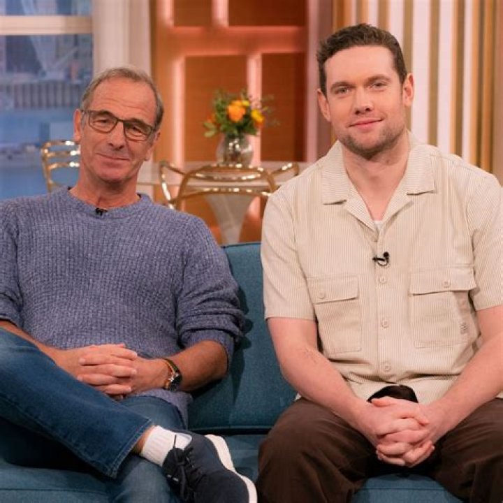 Boxer: Who Is Robson Conceicao Wife Erica Matos? Net Worth And Kids Family