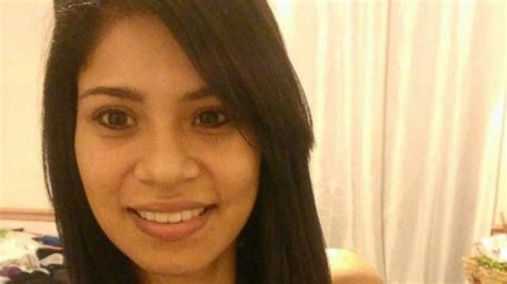 Brenda Lazaro Wiki, Age, Boyfriend, Husband, Parents & Instagram