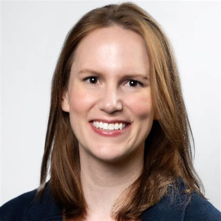 Dr. Brenna Mccabe, MD – New York, NY