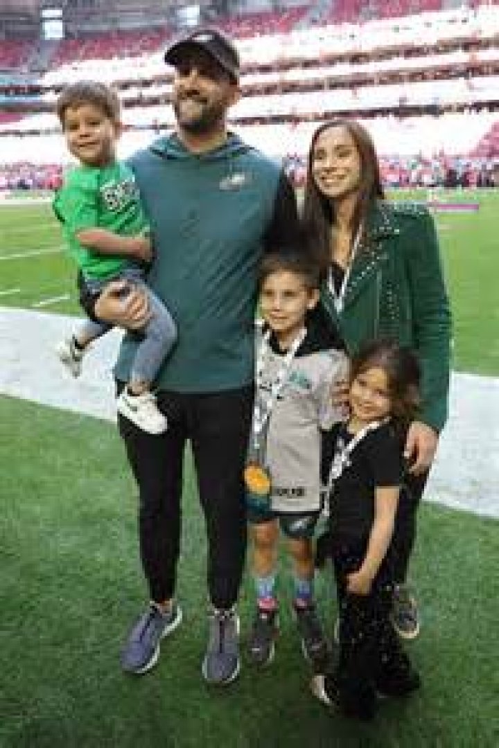 Brett Asheley Catwell, All You Need To Know About Nick Siriani’s Wife