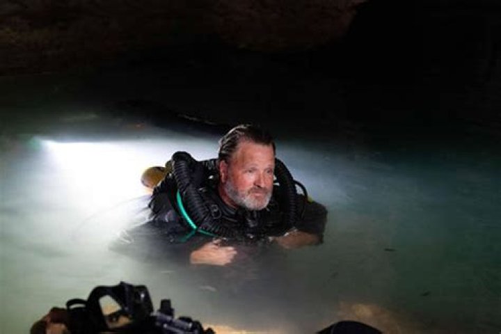 Brett Hemphill Dies During Underwater, Record-Breaking Cave Diver