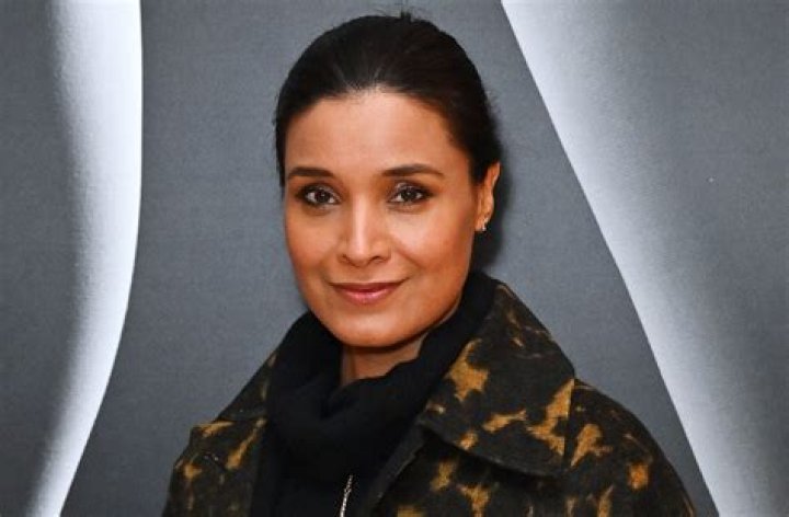 Bridgerton Star Shelley Conn in Workout Gear Does Yoga