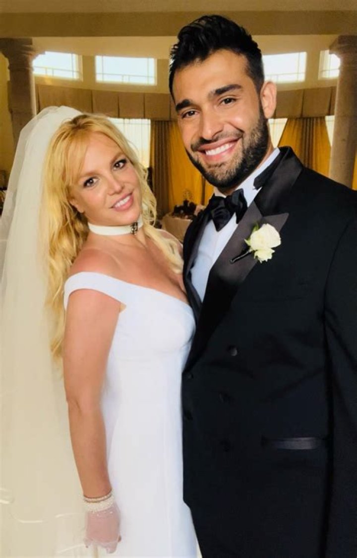 Britney Spears Still Isn’t Over Her Dream Wedding To Sam Asghari
