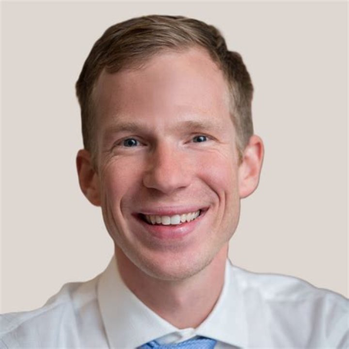 Dr. Bruce Garrison, MD – Great Neck, NY