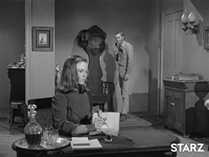 Carolyn Kearney Wikipedia: Details To Know About The Actress