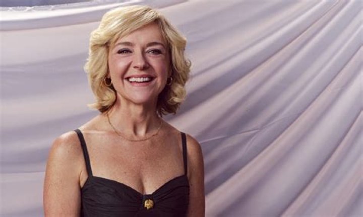 Catherine Zeta Jones Body Measurements Bra Size Height Weight Shoe Vital Statistics