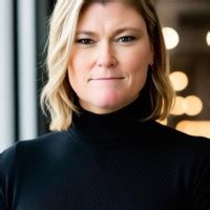 Dr. Celina Labrec-Salmons, MD – Grove City, OH