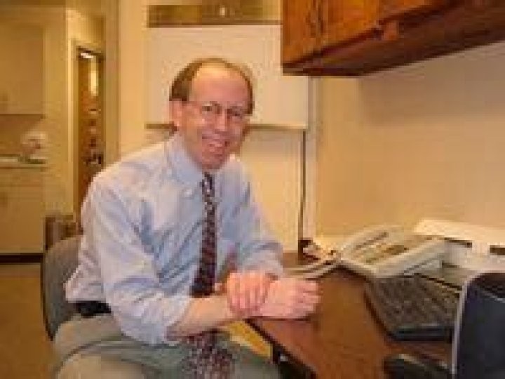 Dr. Charles Hurbis, MD – Coos Bay, OR