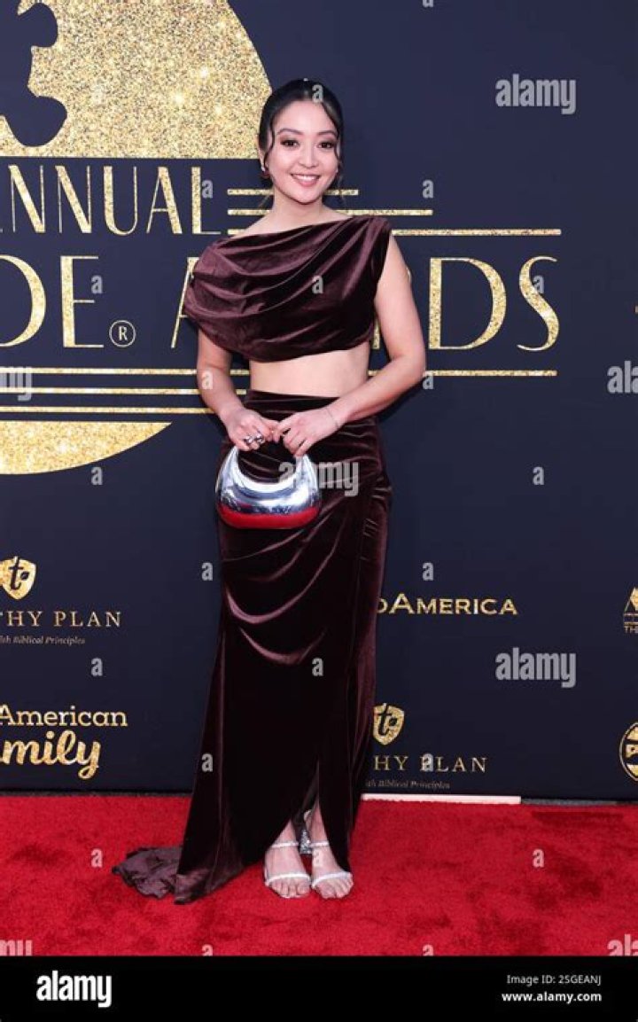 Chelsea Zhang Bio, Wiki, Age, Height, Family, Boyfriend, Salary, and Net Worth.