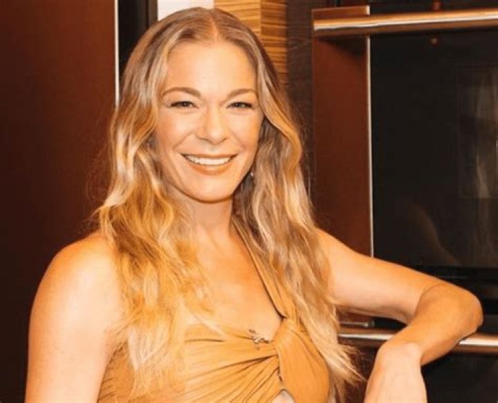 Country Music Star LeAnn Rimes Shares Rare Swimsuit Video — Celebwell