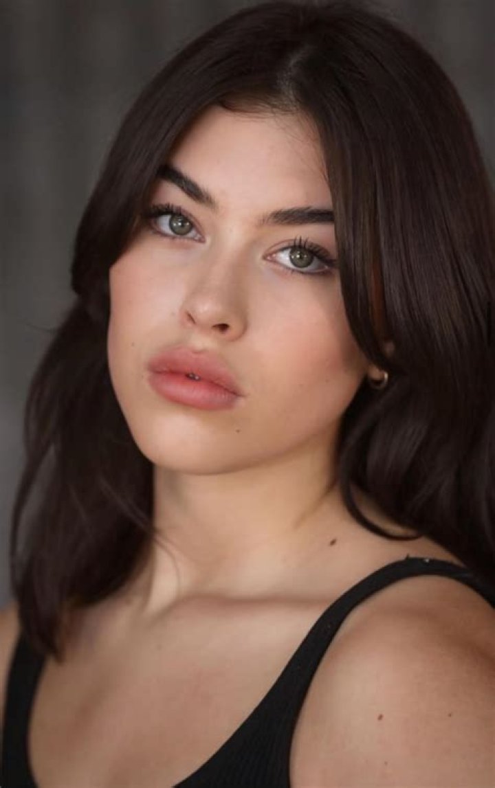 Cynthia Parker Biography - Facts, Childhood, Family Life & Achievements