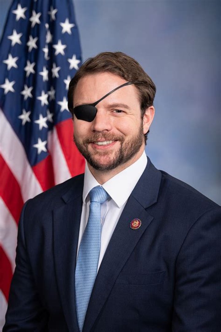 Dan Crenshaw Biography – Facts, Childhood & Achievements