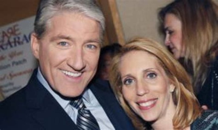 Dana Bash Bio, Wiki, Age, Height, Husband, John King, Spencer Garrett, CNN, Salary and Net Worth