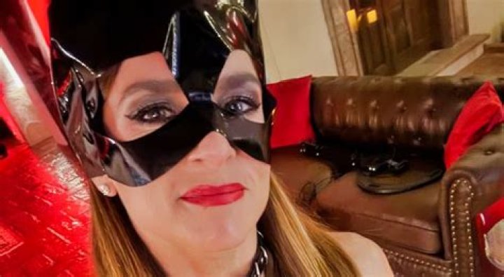 Danica Patrick Biography - Facts, Childhood, Family Life & Achievements