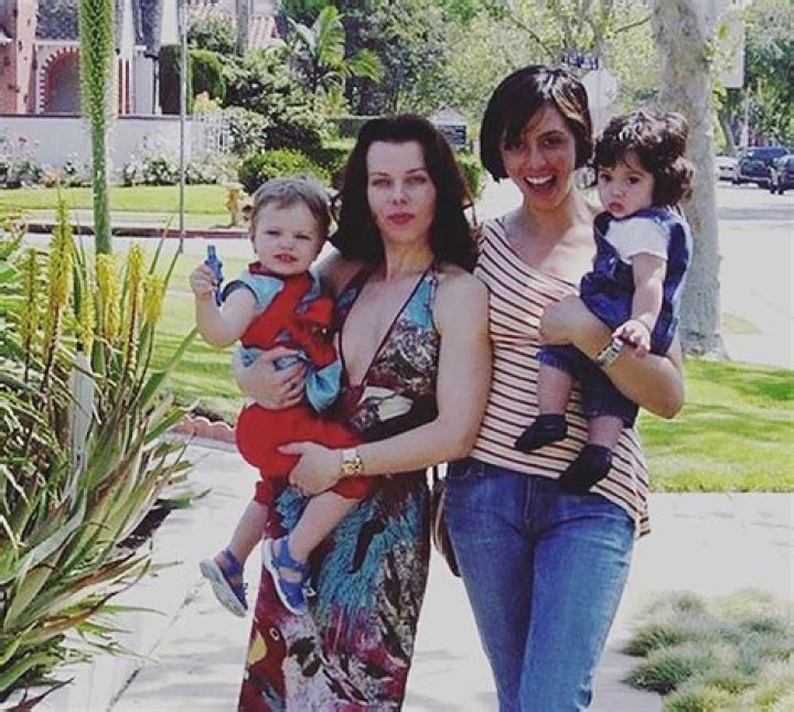 Debi Mazar Parents: Meet Nancy Mazar, Harry Mazar