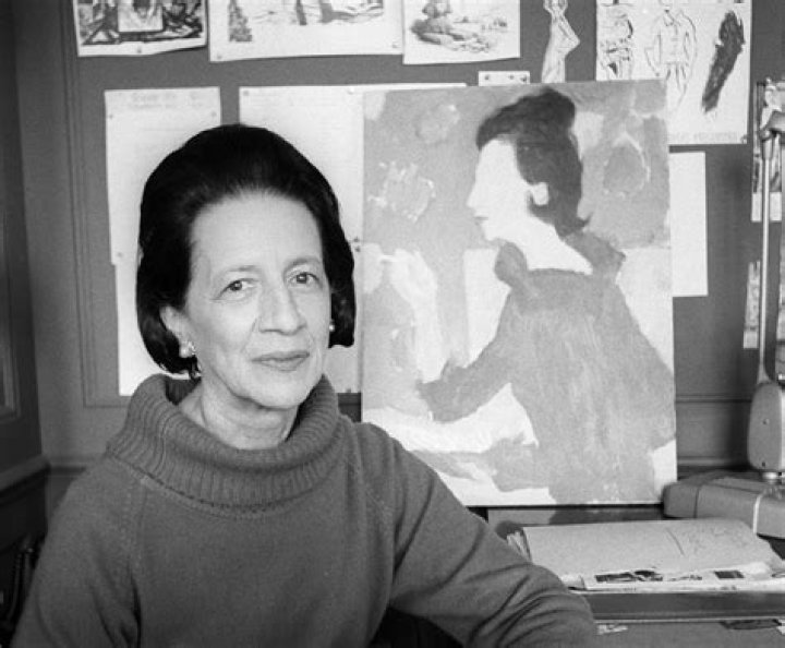 Diana Vreeland Biography - Childhood, Life Achievements & Timeline