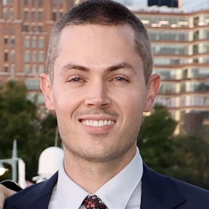 Famous People Who Died at 87