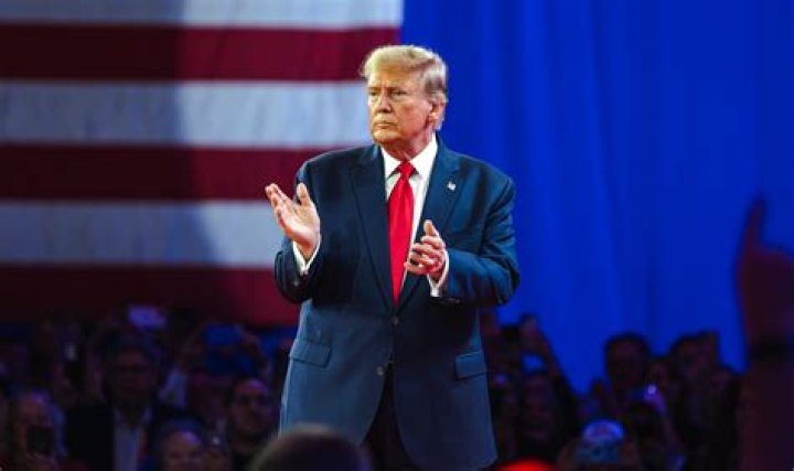 Dr. Donald Muenk, MD – Warren, MI