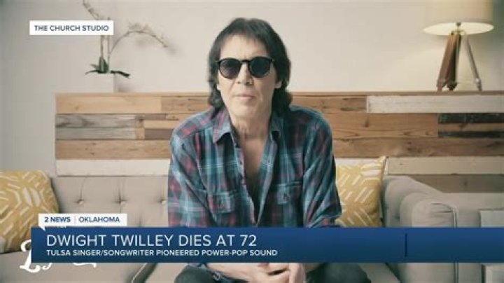 Dwight Twilley career earnings and net worth