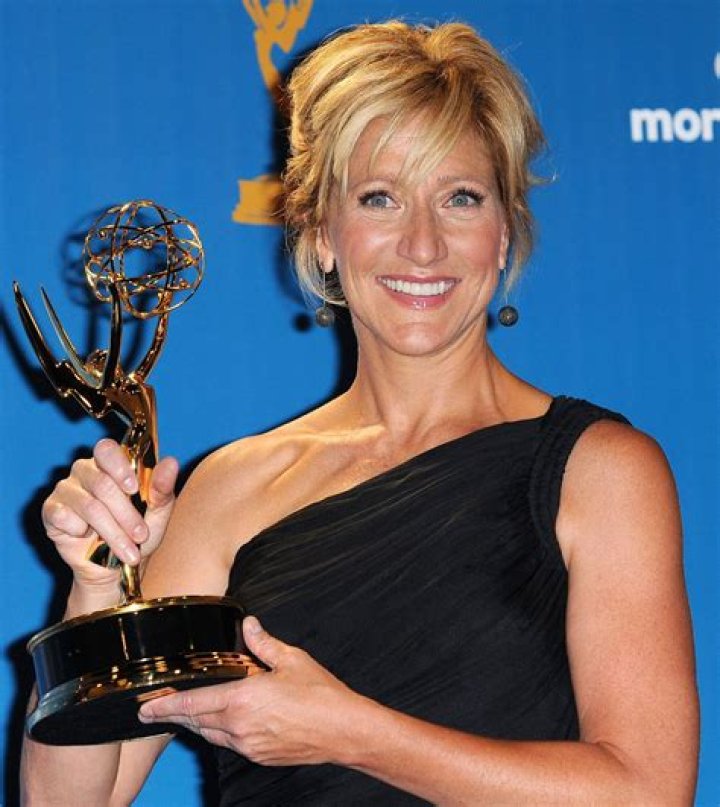 Edie Falco Biography - Facts, Childhood, Family Life & Achievements