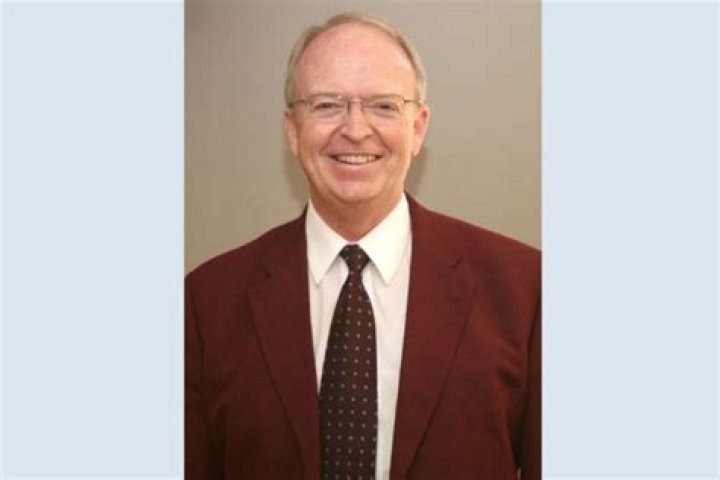 Dr. Edward Hirl, MD – Oskaloosa, IA