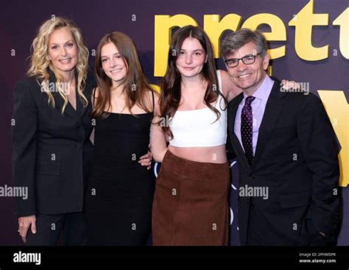 Elliott Anastasia Stephanopoulos Bio, Age, College, Grandparents, Parents Alexandra and Net Worth