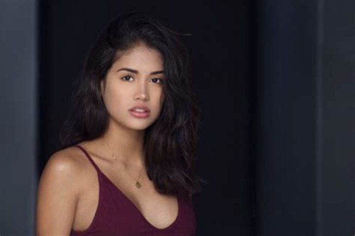 
Emily Munyak Height, Weight, Net Worth, Age, Birthday, Wikipedia, Who, Nationality, Biography 