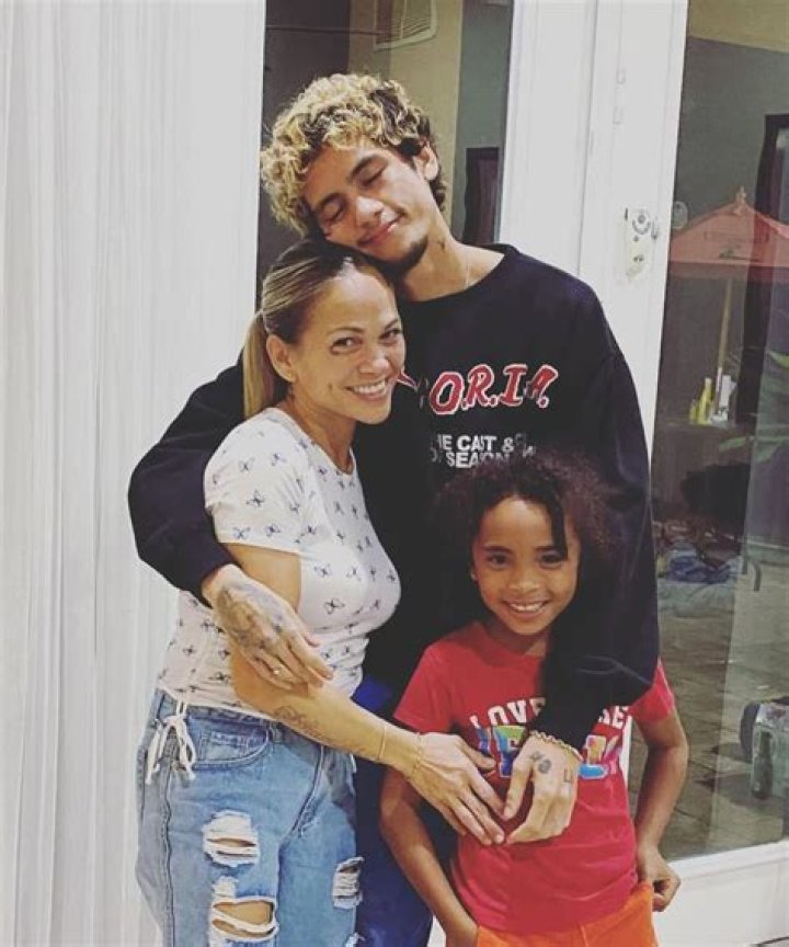 Euphoria: Who Is Dominic Fike Sister? Parents and Family Update, How Many Siblings Does He Have?