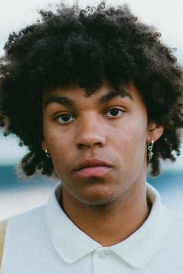 Filip Bargee Ramberg Wiki, Age, Height, Girlfriend, Parents & Net Worth