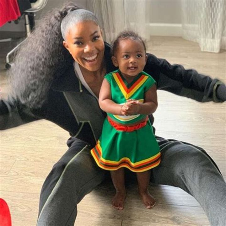 Gabrielle Union Poses With Shady Baby Kaavia James And Fans Are In Awe