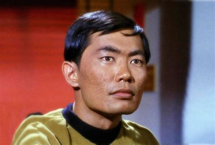 George Takei Biography - Facts, Childhood, Family Life & Achievements