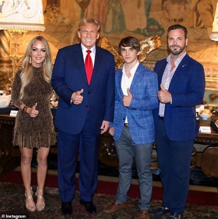 Gina Loudon Bio, Wiki, Age, Family, Daughter, Adopted Son, Daily Beast and Books