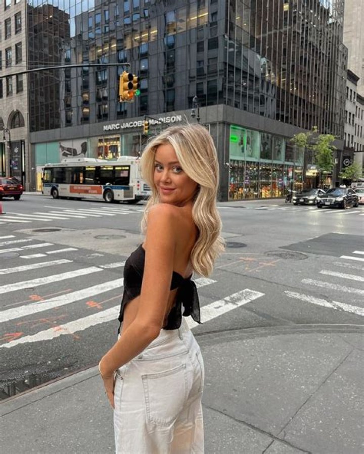 Hannah Godwin (Tiktok Star) Biography, Age, Height, Boyfriend, and Instagram