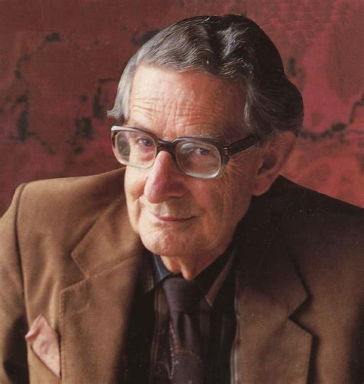 Hans Eysenck Biography - Facts, Childhood, Family Life & Achievements